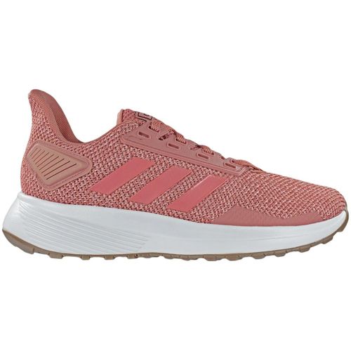 tênis adidas feminino academia